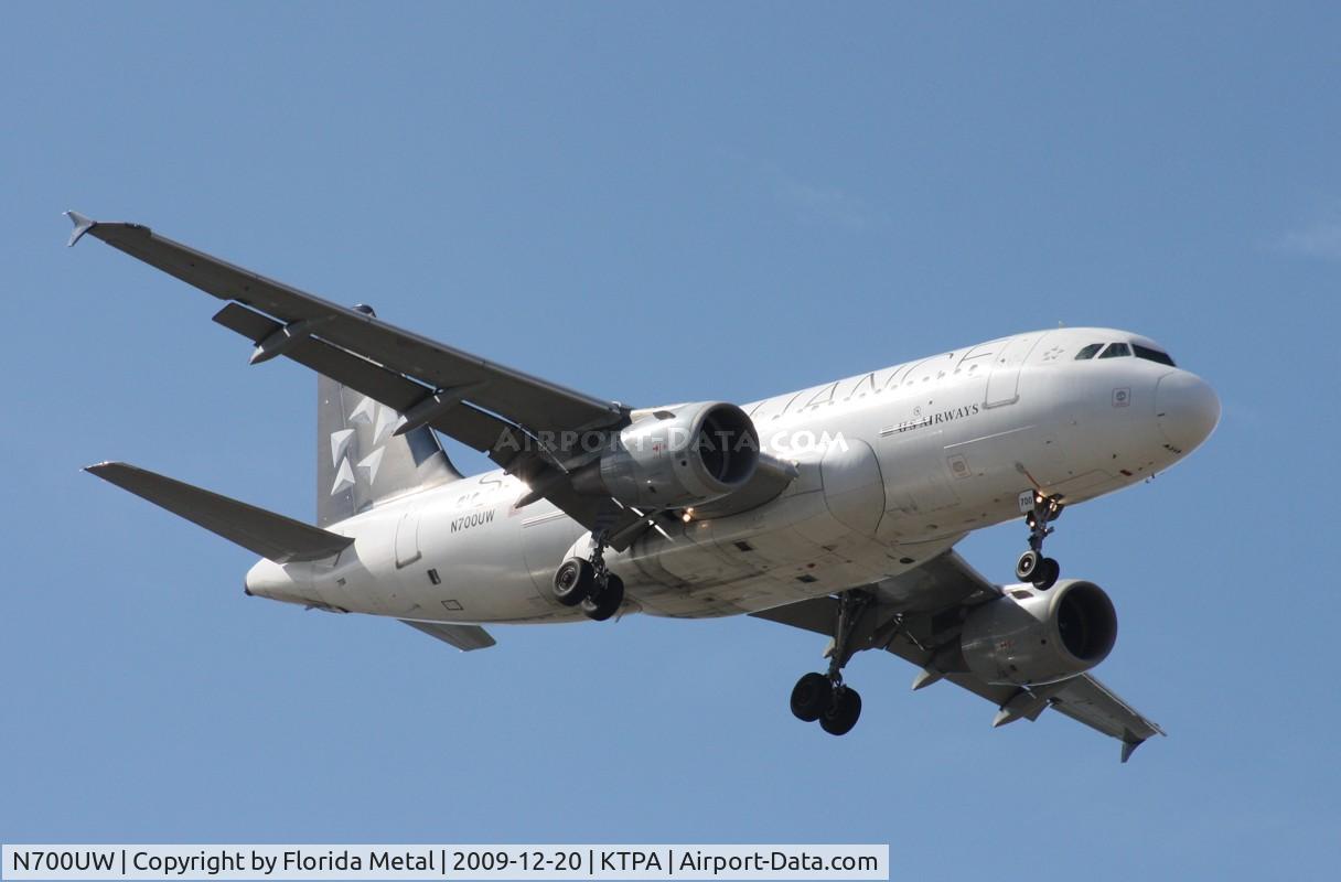 N700UW, 1998 Airbus A319-112 C/N 0885, TPA spotting 2009