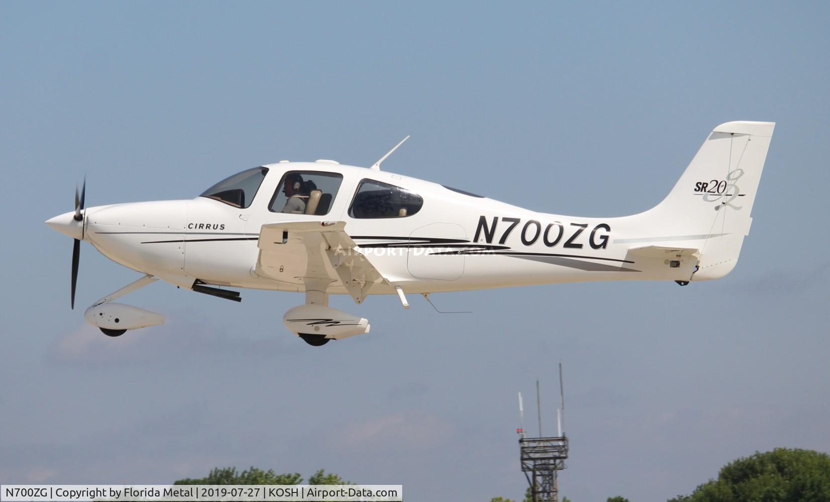 N700ZG, 2004 Cirrus SR20 C/N 1457, EAA OSH 2019