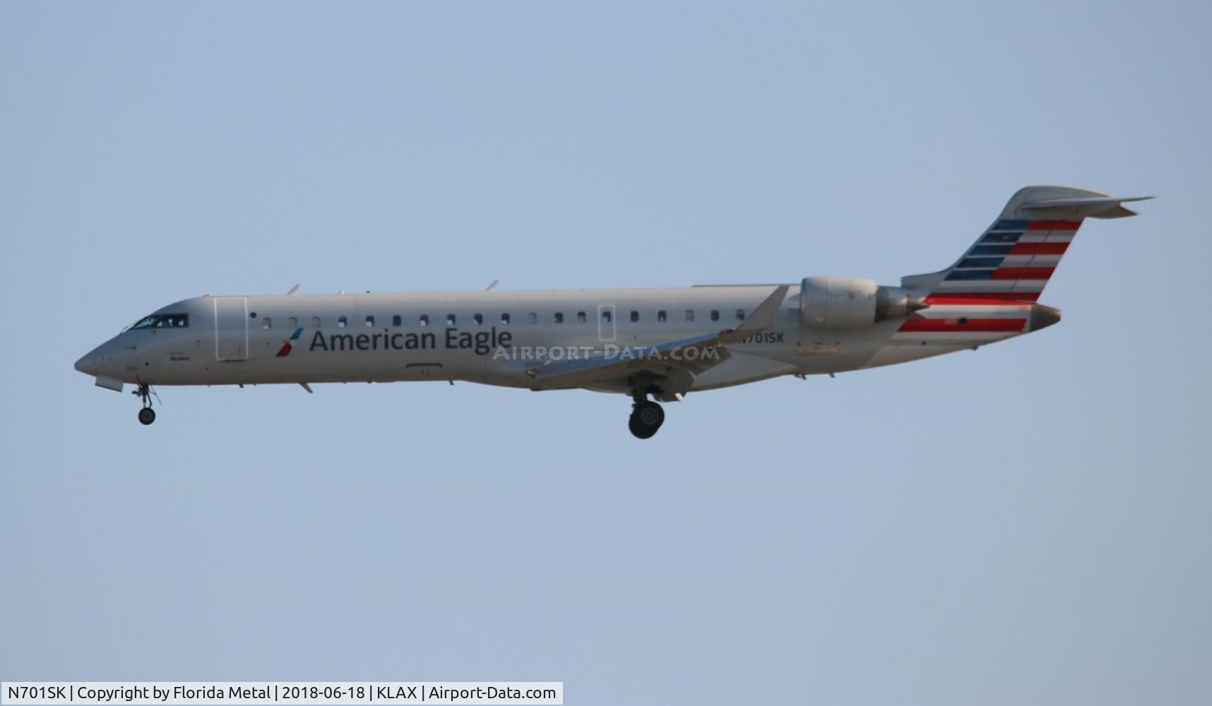 N701SK, 2004 Bombardier CRJ-700 (CL-600-2C10) Regional Jet C/N 10133, LAX spotting 2018