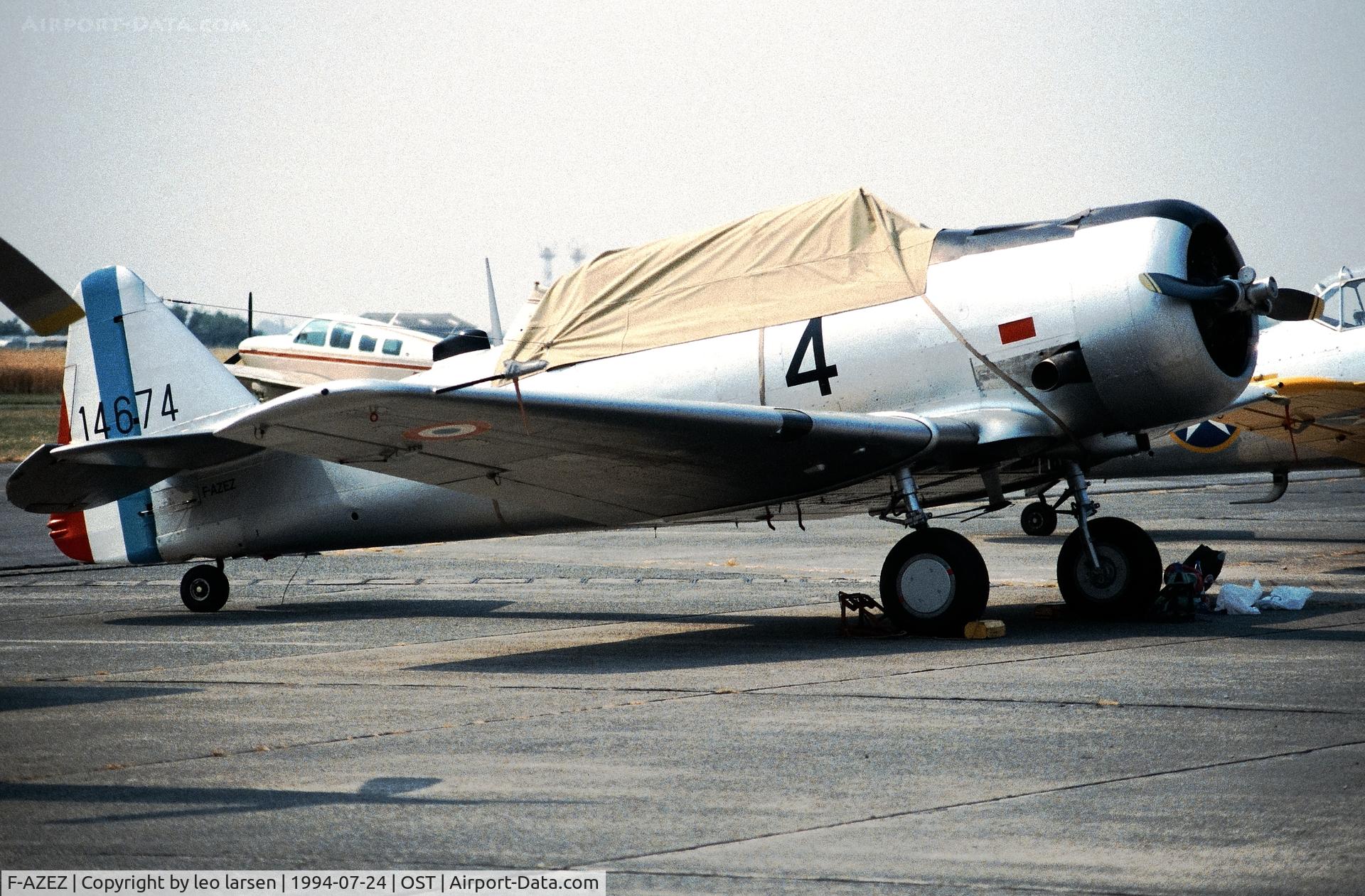 F-AZEZ, 1951 North American T-6G Texan C/N 182-361, Ostende Air Show 24.7.1994