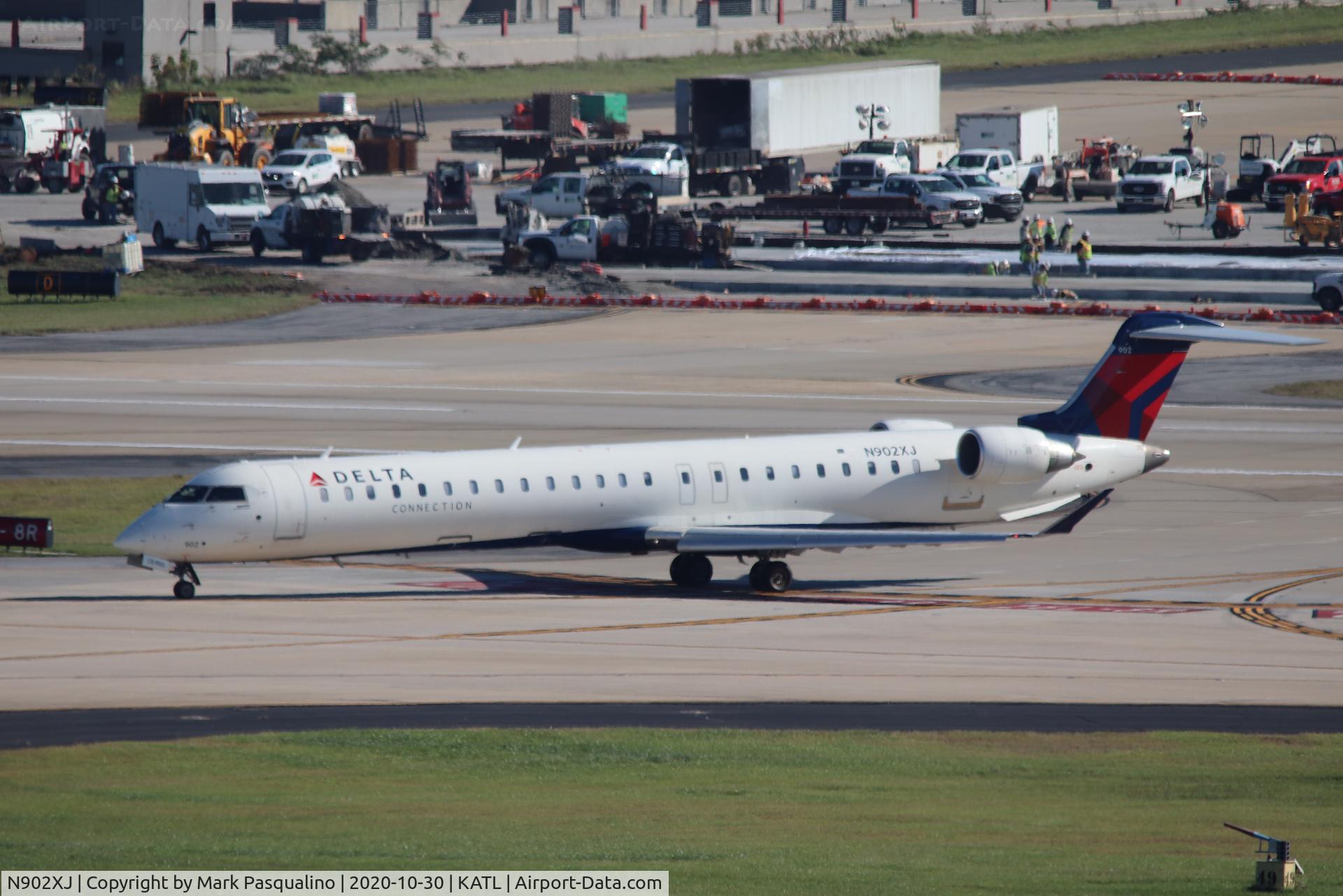 N902XJ, 2007 Bombardier CRJ-900ER (CL-600-2D24) C/N 15131, CL-600-2D24