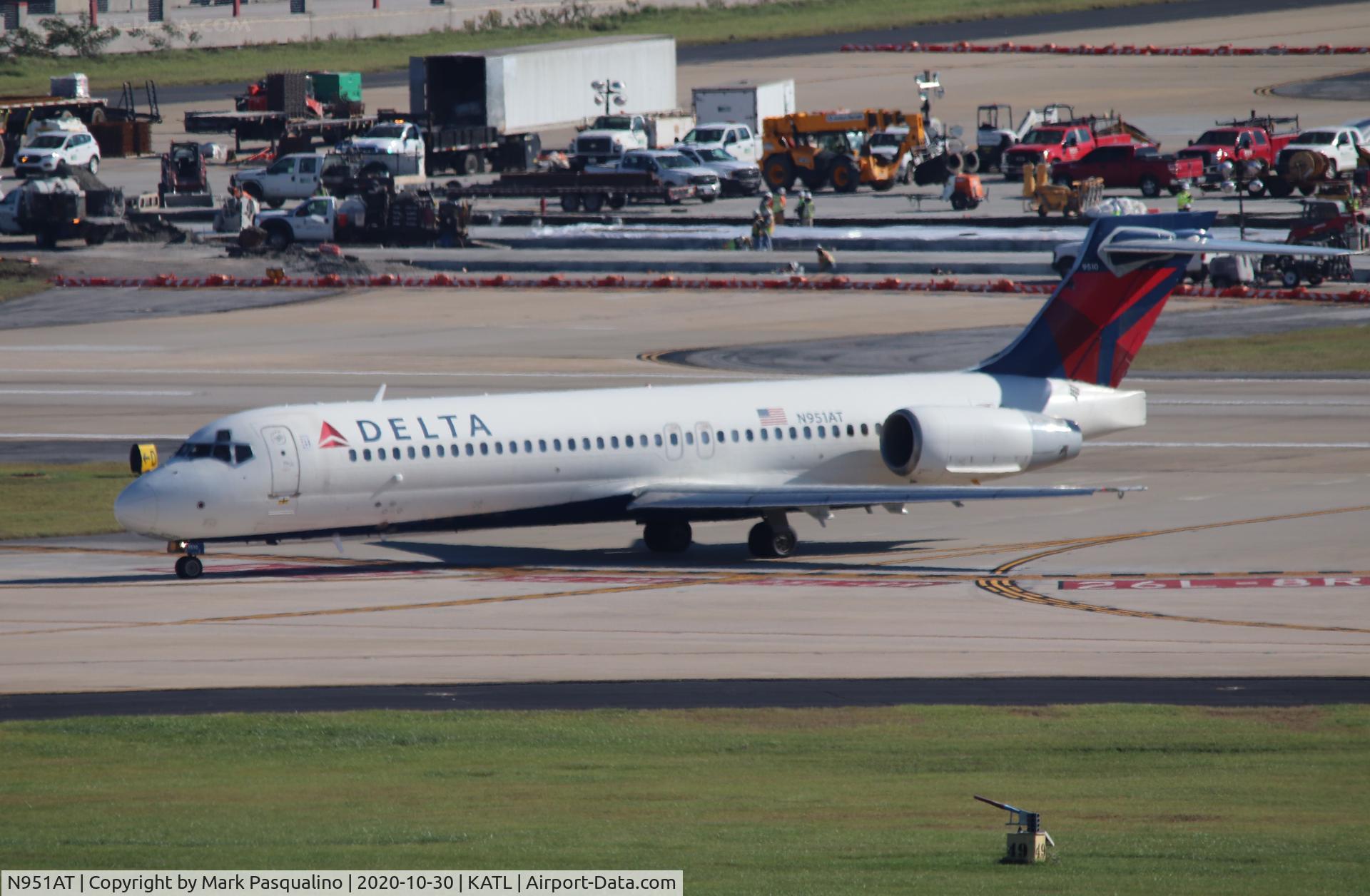 N951AT, 2000 Boeing 717-200 C/N 55013, Boeing 717-200