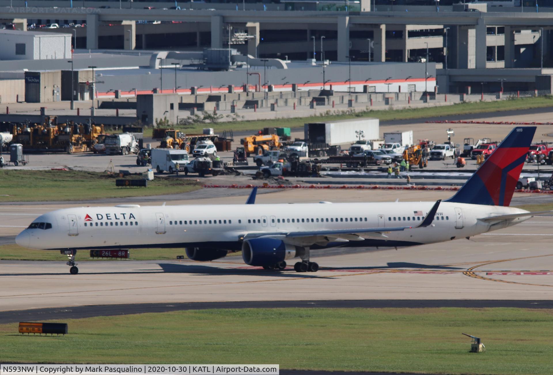 N593NW, 2003 Boeing 757-351 C/N 32993, Boeing 757-351