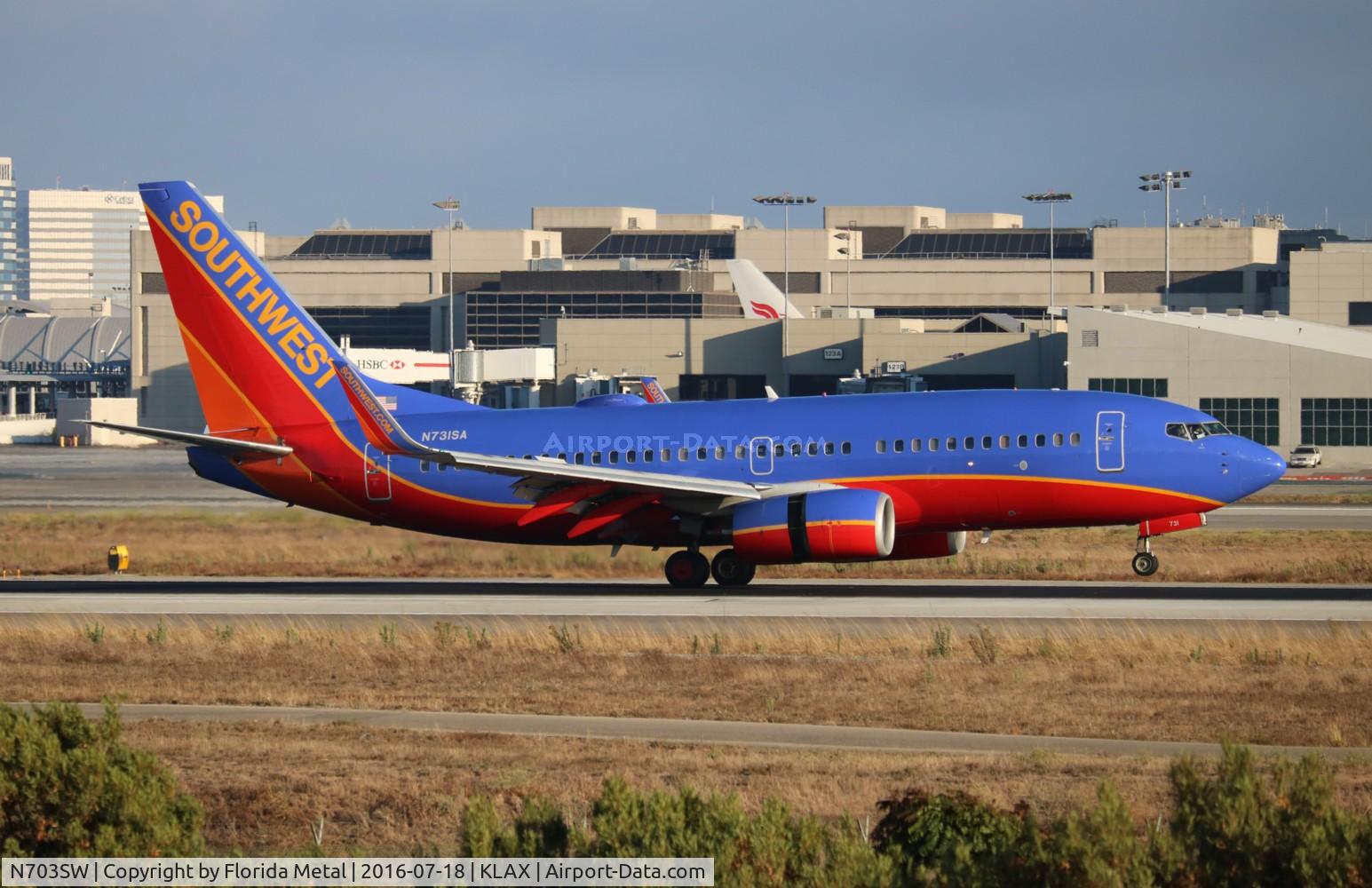 N703SW, 1997 Boeing 737-7H4 C/N 27837, LAX spotting 2016
