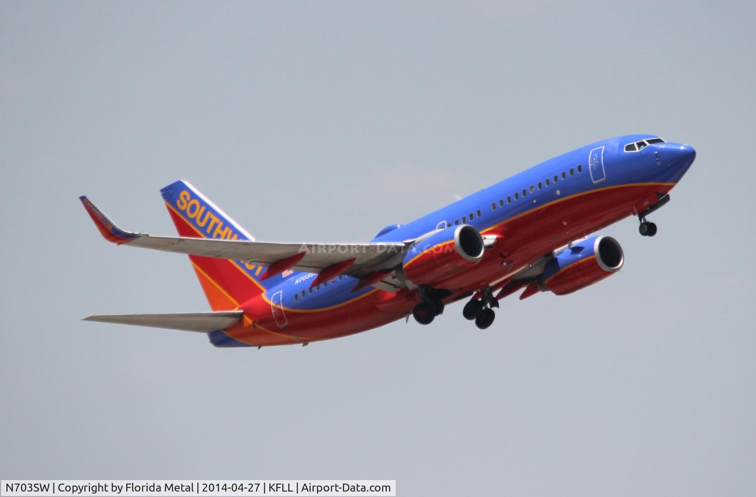 N703SW, 1997 Boeing 737-7H4 C/N 27837, FLL spotting 2014