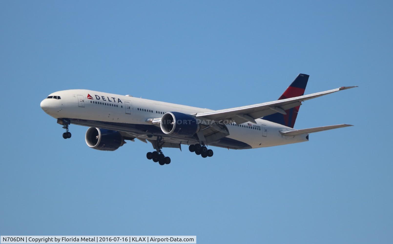 N706DN, Boeing 777-232/LR C/N 30440, LAX spotting 2016