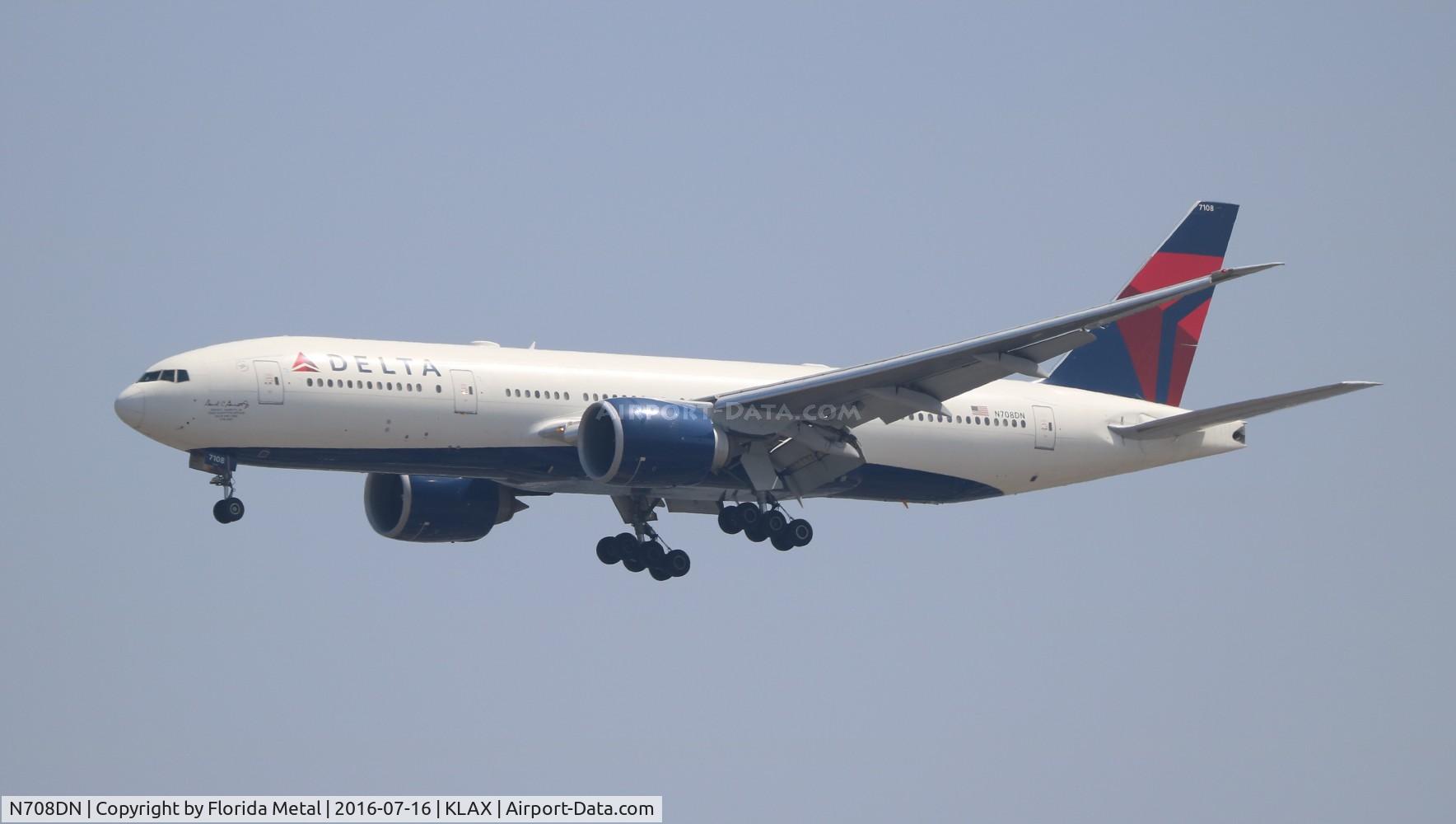 N708DN, 2009 Boeing 777-232/LR C/N 39254, LAX spotting 2016