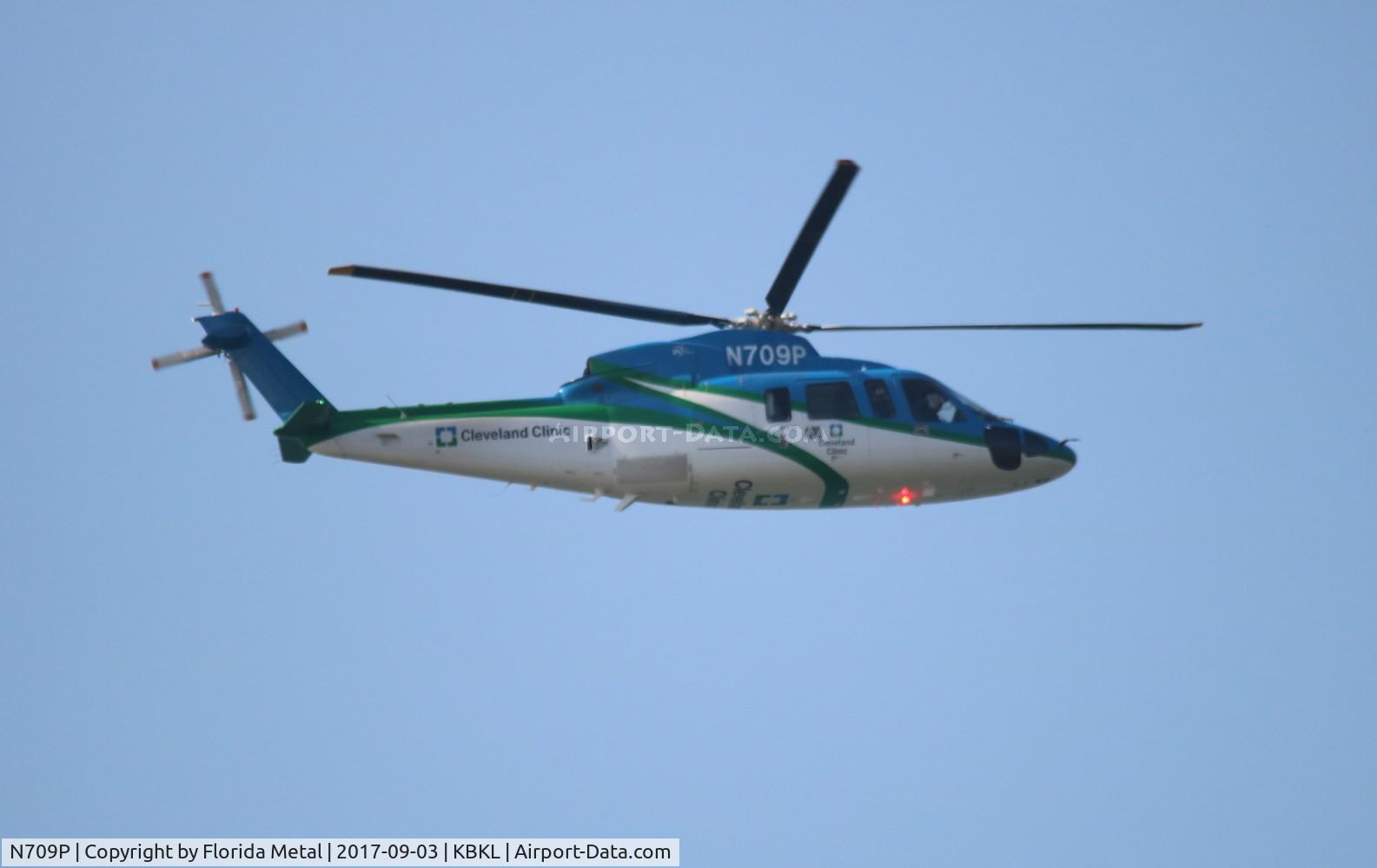 N709P, 2008 Sikorsky S-76C C/N 760716, Cleveland Air Show 2017