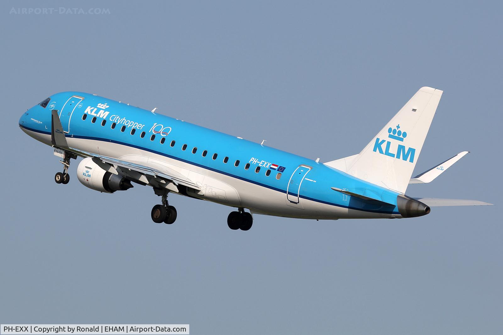 PH-EXX, 2018 Embraer 175STD (ERJ-170-200) C/N 17000711, at spl