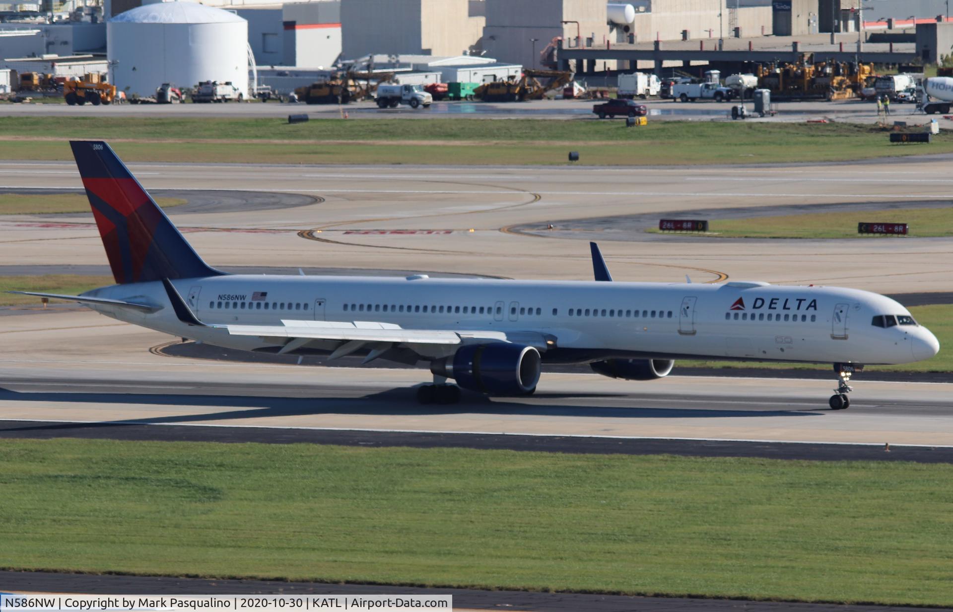 N586NW, 2002 Boeing 757-351 C/N 32987, Boeing 757-351