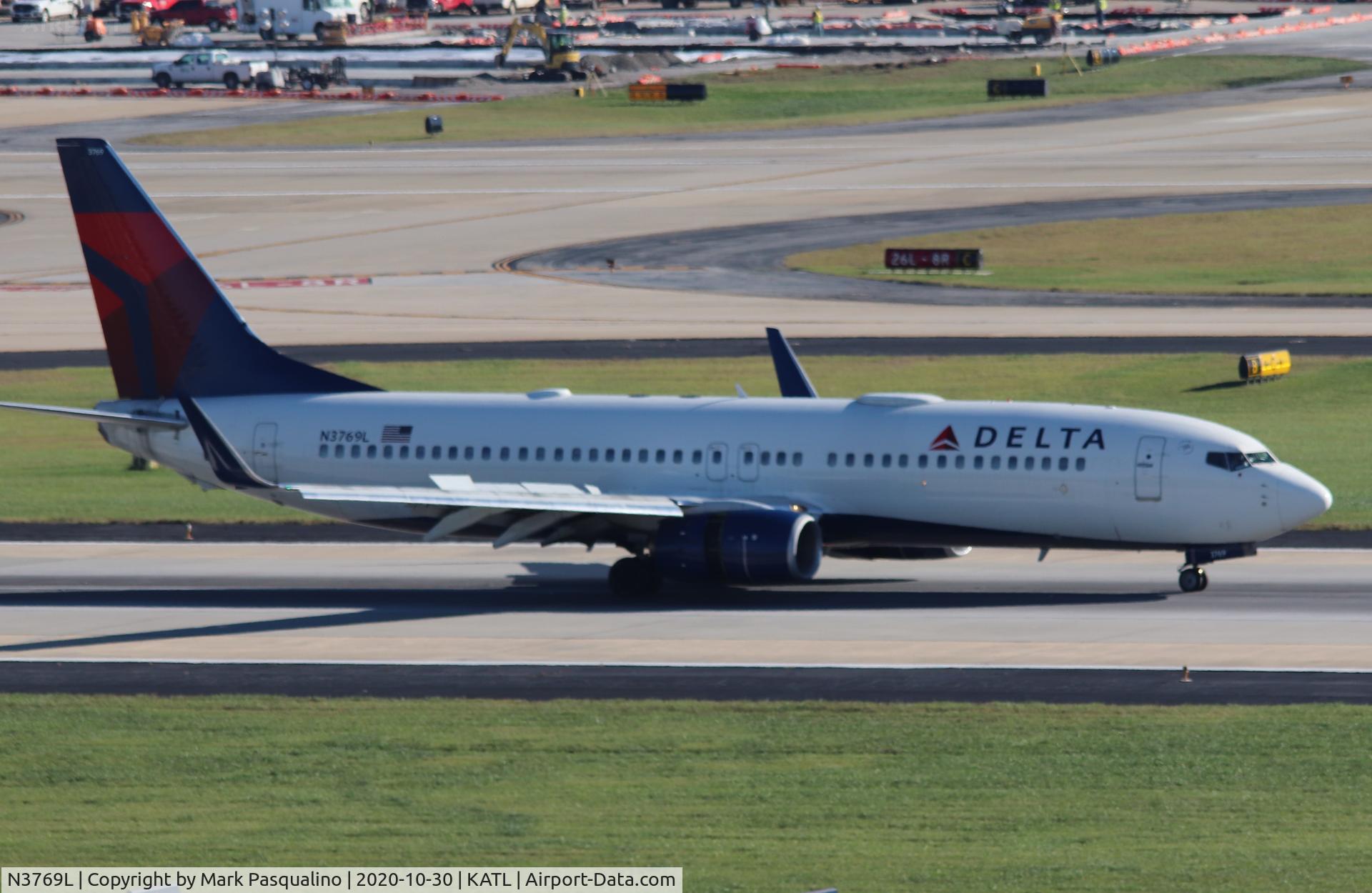 N3769L, 2002 Boeing 737-832 C/N 30822, Boeing 737-832