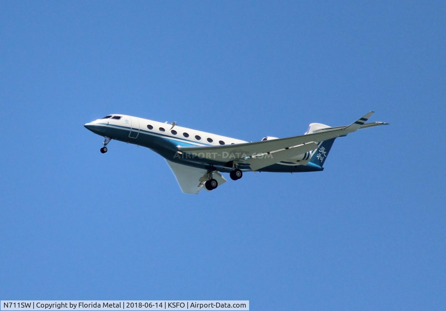 N711SW, 2011 Gulfstream Aerospace G650 (G-VI) C/N 6007, SFO spotting 2018