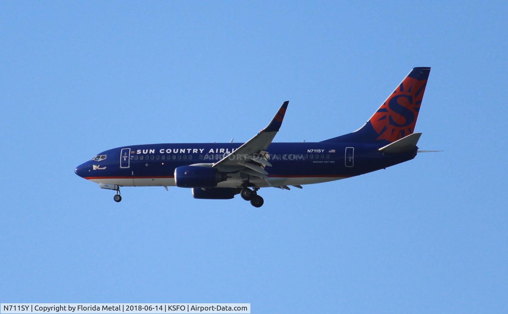 N711SY, 2002 Boeing 737-73V C/N 30245, SFO spotting 2018