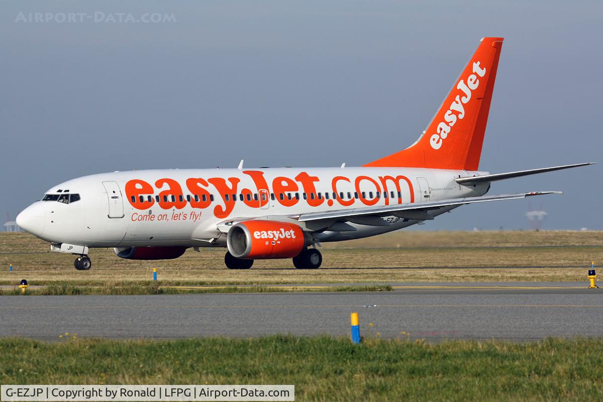 G-EZJP, 2002 Boeing 737-73V C/N 32412, at cdg