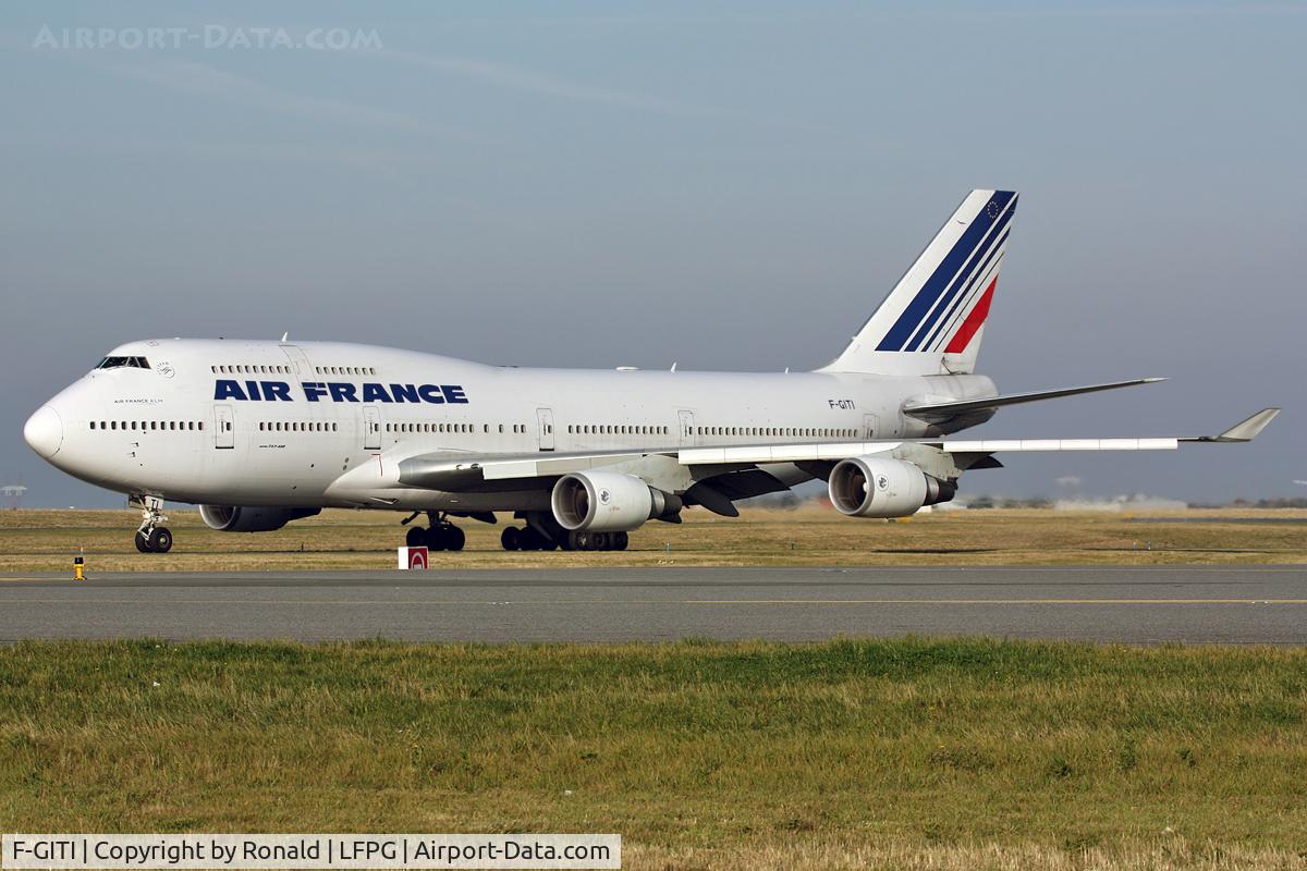 F-GITI, 2003 Boeing 747-428 C/N 32869, at cdg