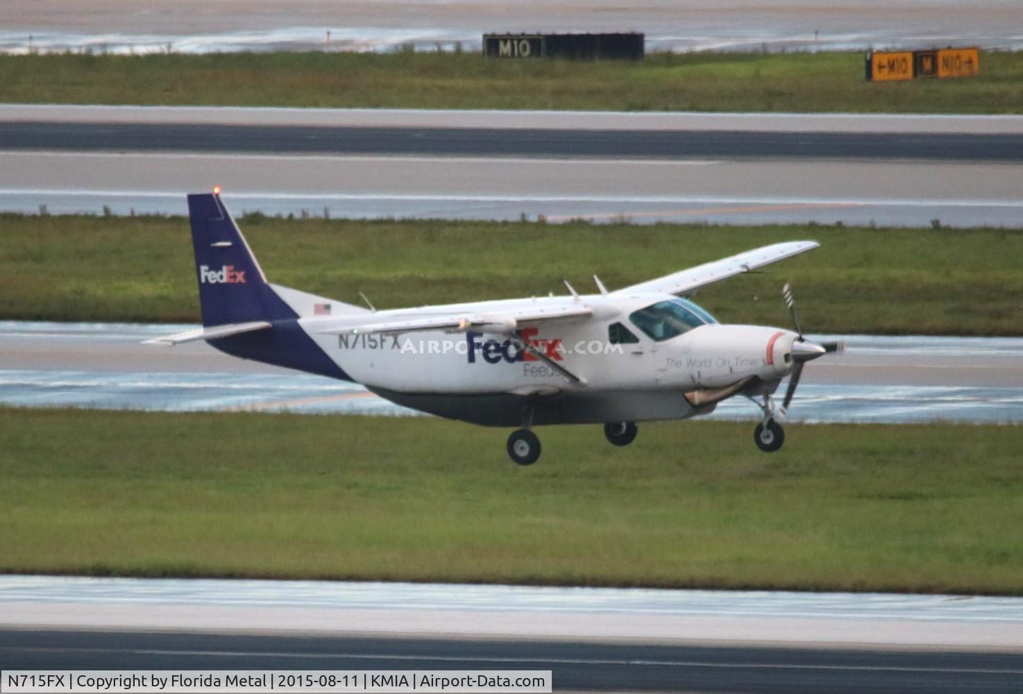N715FX, 1995 Cessna 208B Super Cargomaster C/N 208B0440, MIA spotting 2015