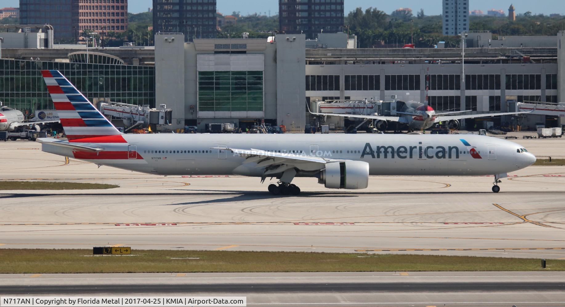 N717AN, 2012 Boeing 777-323/ER C/N 31543, MIA spotting 2017