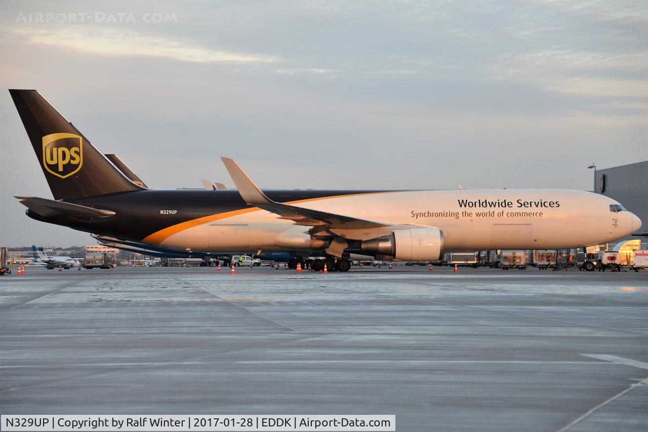 N329UP, 1999 Boeing 767-34AF C/N 27755, Boeing 767-34AF - 5X UPS United Parcel Service - 27755 - N329UP - 28.01.2017 - CGN