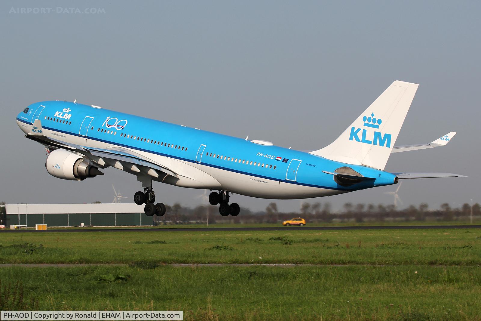 PH-AOD, 2006 Airbus A330-203 C/N 738, at spl
