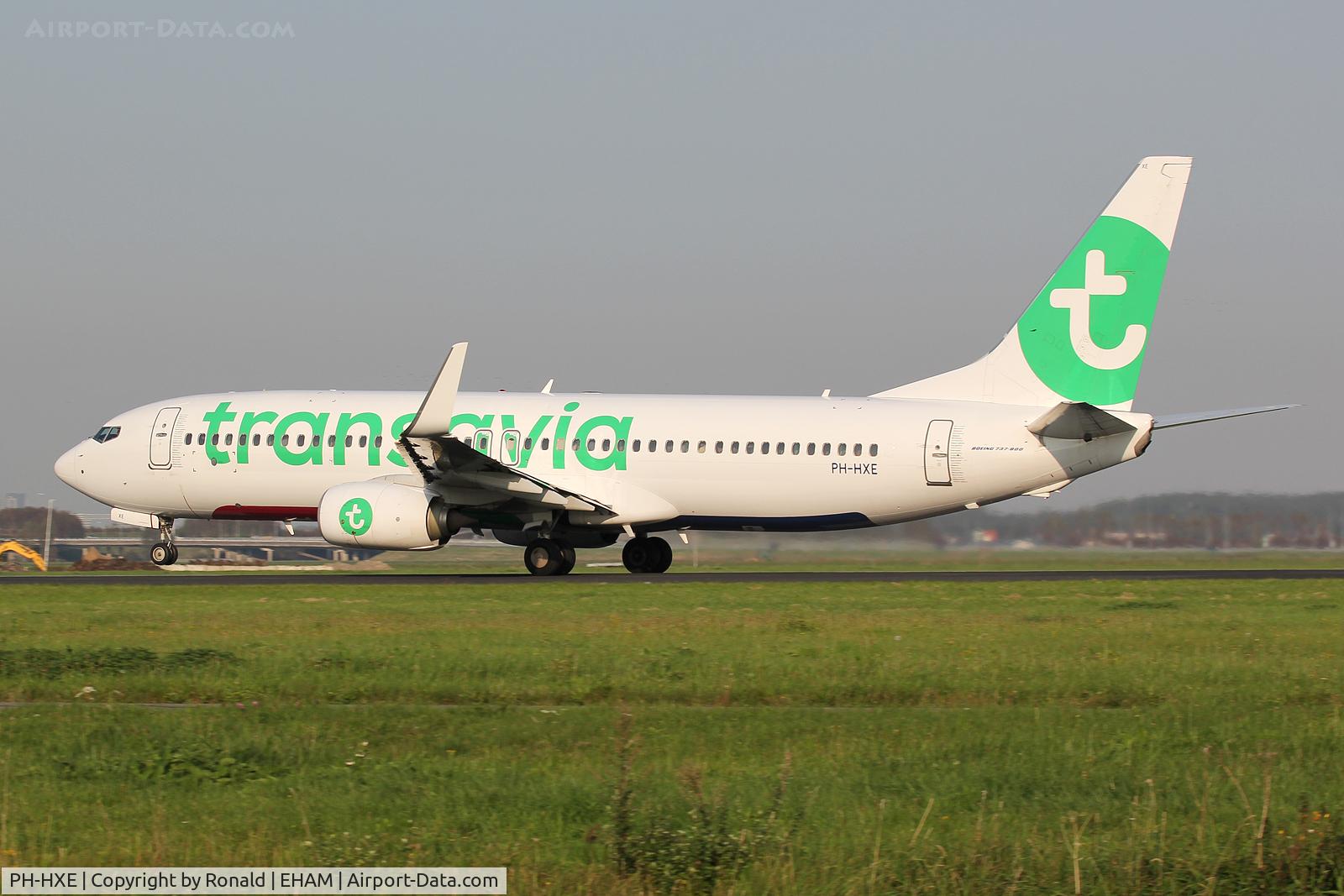 PH-HXE, 2016 Boeing 737-8K2 C/N 61790, at spl