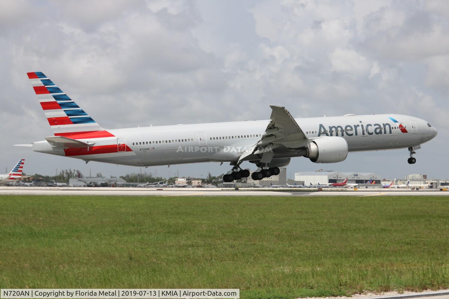 N720AN, 2013 Boeing 777-323/ER C/N 33522, MIA 2019