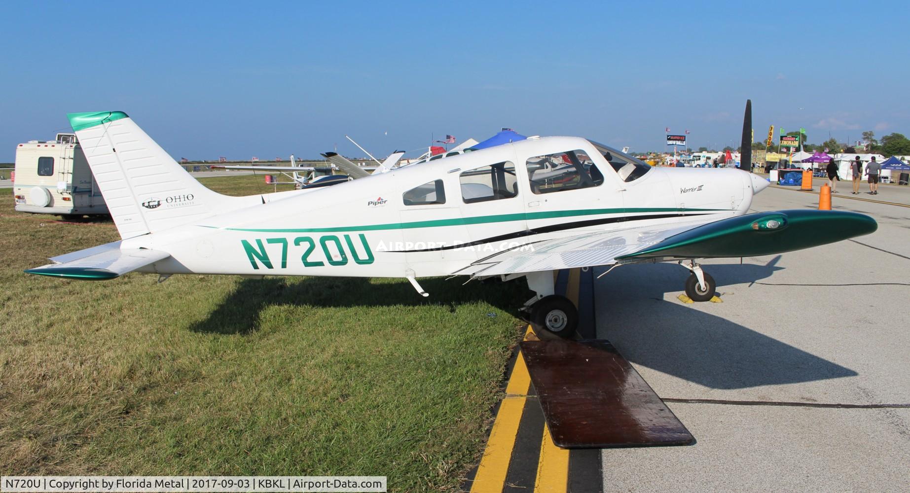 N720U, 2005 Piper PA-28-161 C/N 2842223, Cleveland Air Show 2017