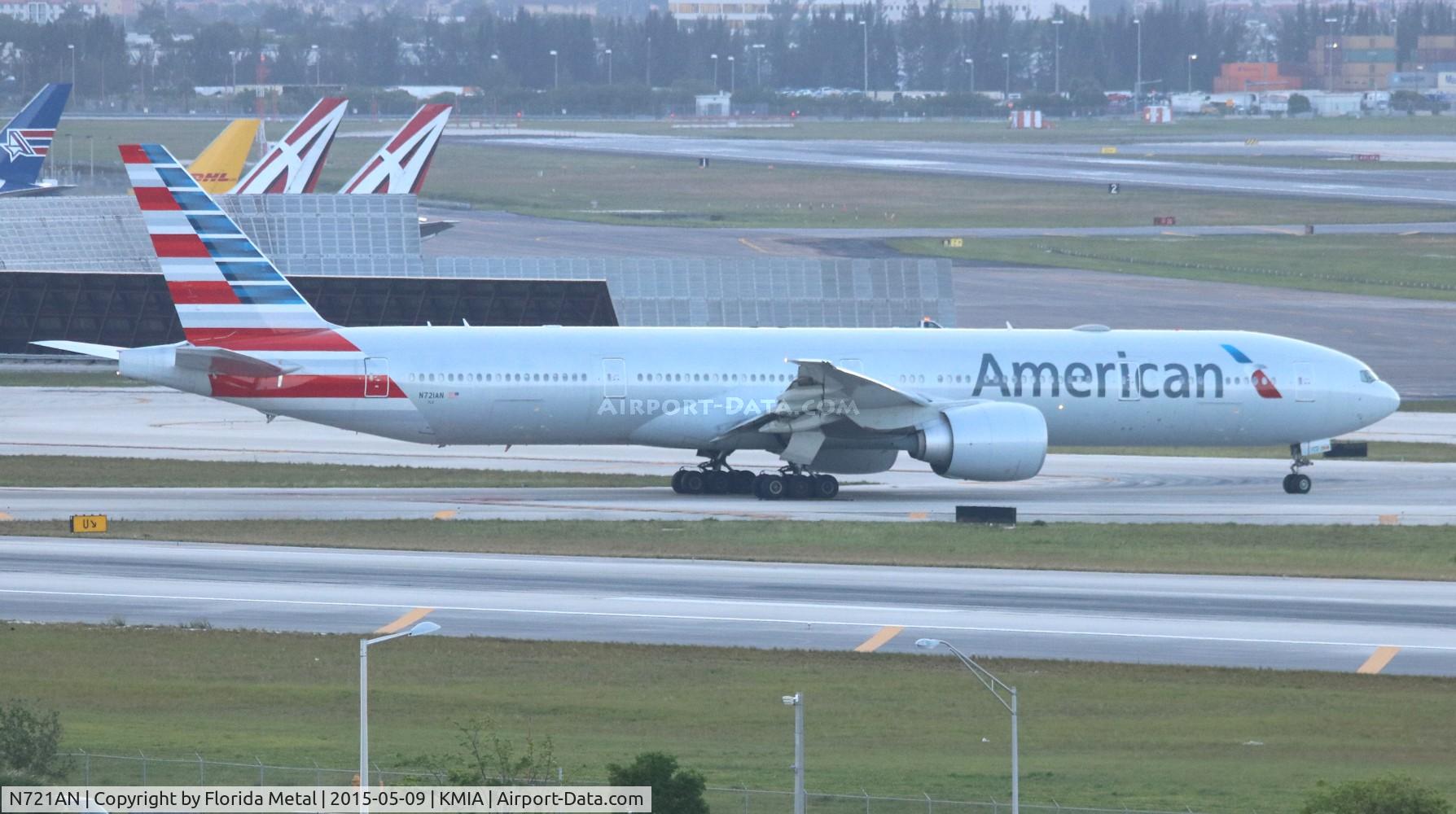 N721AN, 2013 Boeing 777-323/ER C/N 31546, MIA spotting 2015