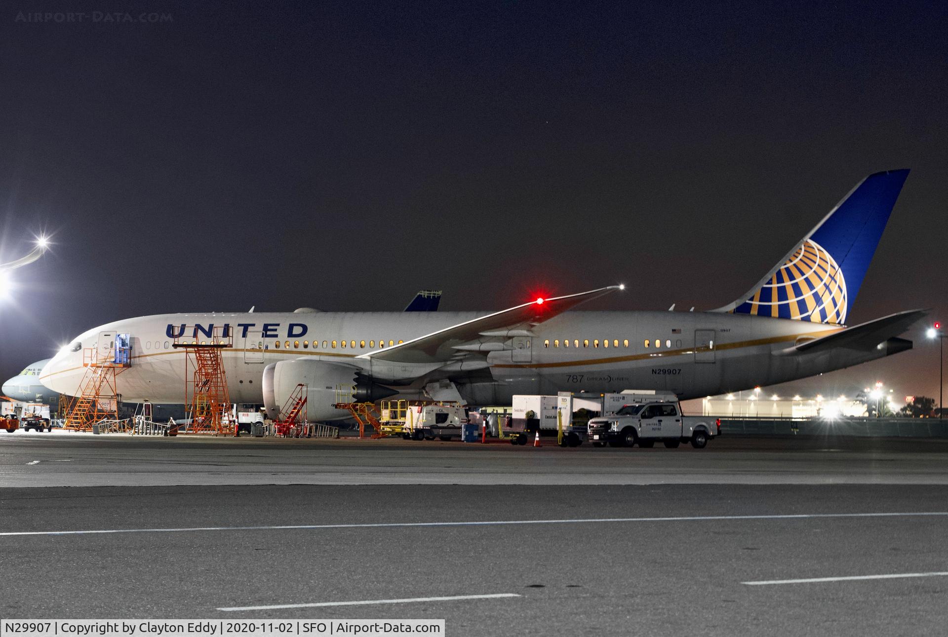 N29907, 2013 Boeing 787-8 Dreamliner C/N 34830, SFO 2020.