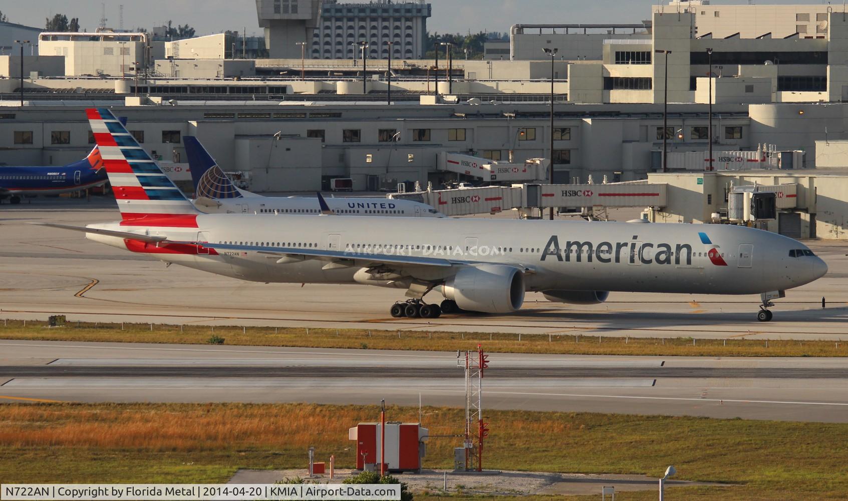 N722AN, 2013 Boeing 777-323/ER C/N 31547, MIA spotting 2014