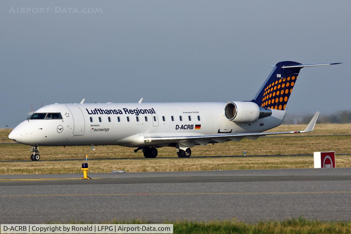 D-ACRB, 2001 Canadair CRJ-200ER (CL-600-2B19) C/N 7570, at cdg