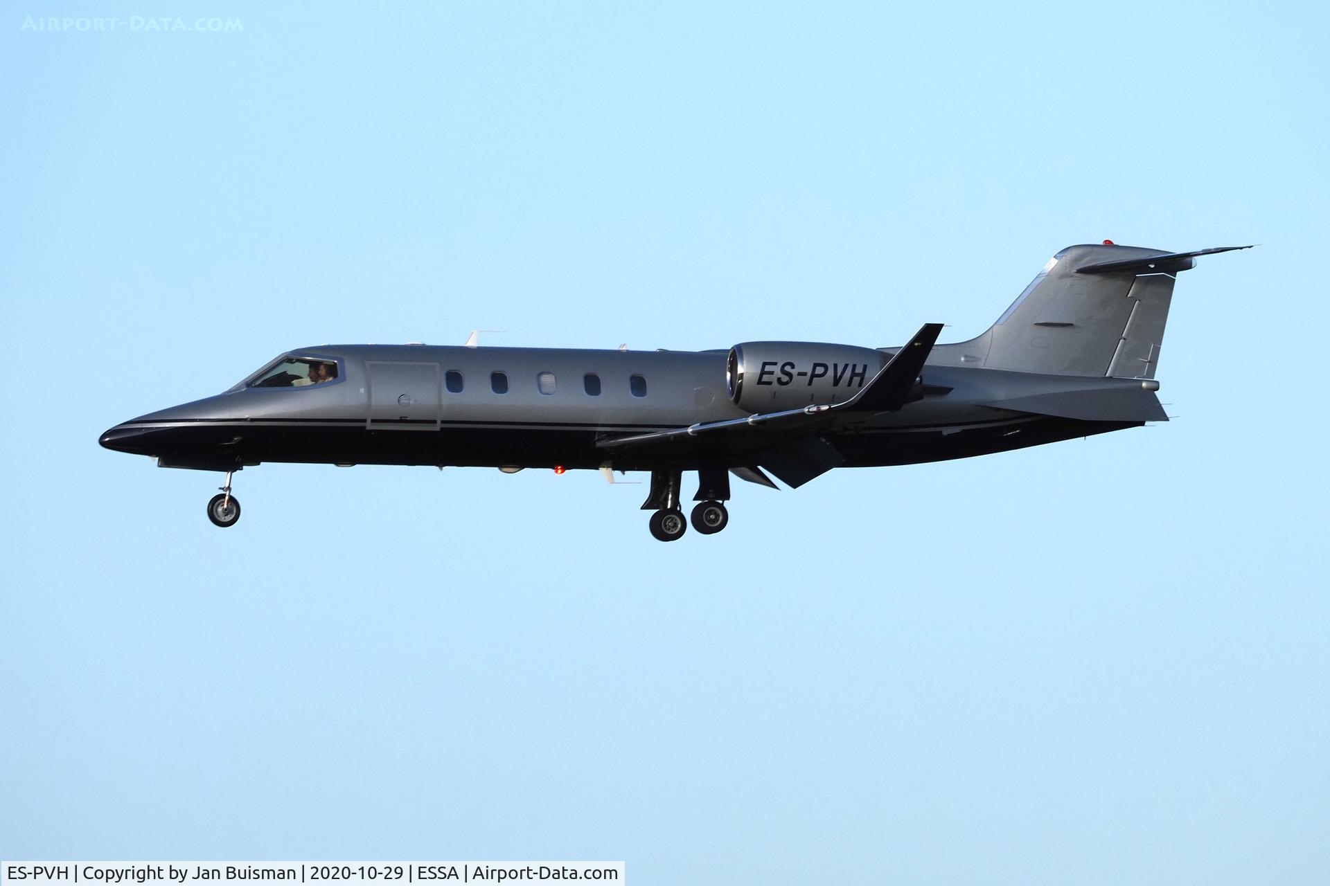 ES-PVH, 1998 Learjet 31A C/N 31A-162, Corporate