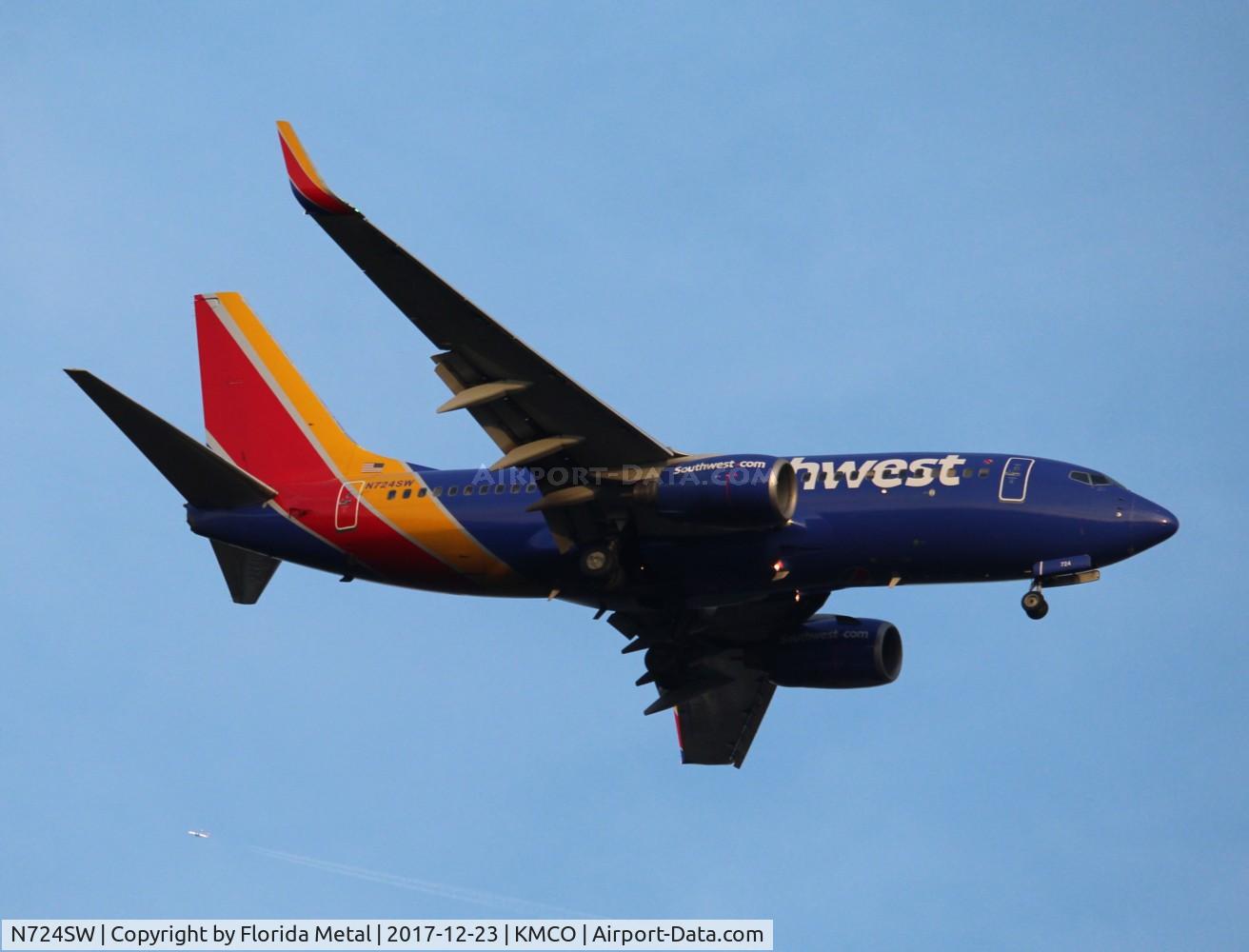 N724SW, 1999 Boeing 737-7H4 C/N 27856, MCO spotting 2017