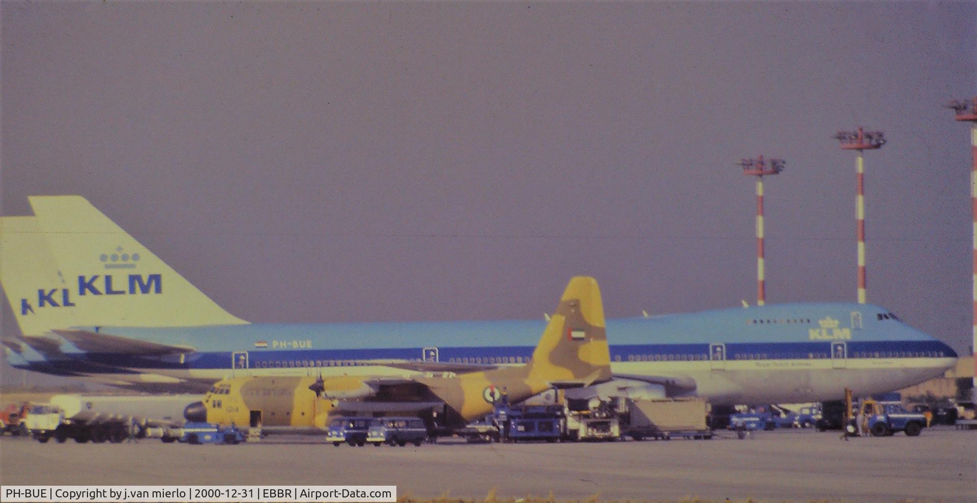 PH-BUE, 1971 Boeing 747-206B C/N 20399, Deviation from AMS parked at BRUCARGO scan from slide