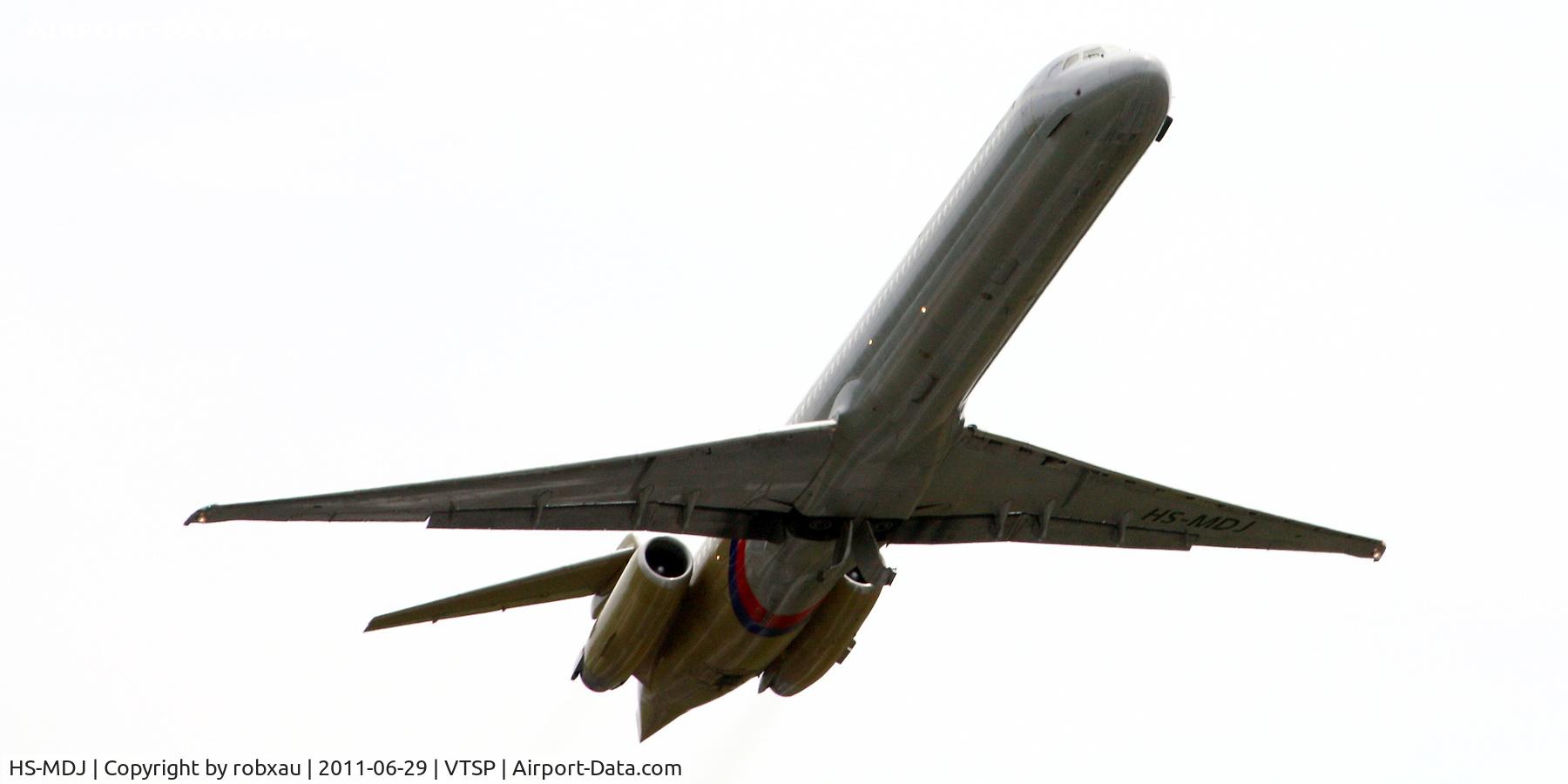 HS-MDJ, 1992 McDonnell Douglas MD-82 (DC-9-82) C/N 53297, Taken barely 3 months after being transferred from JAL Express, this MD-82 would only survive another 2 years until being scrapped during August-September 2013.