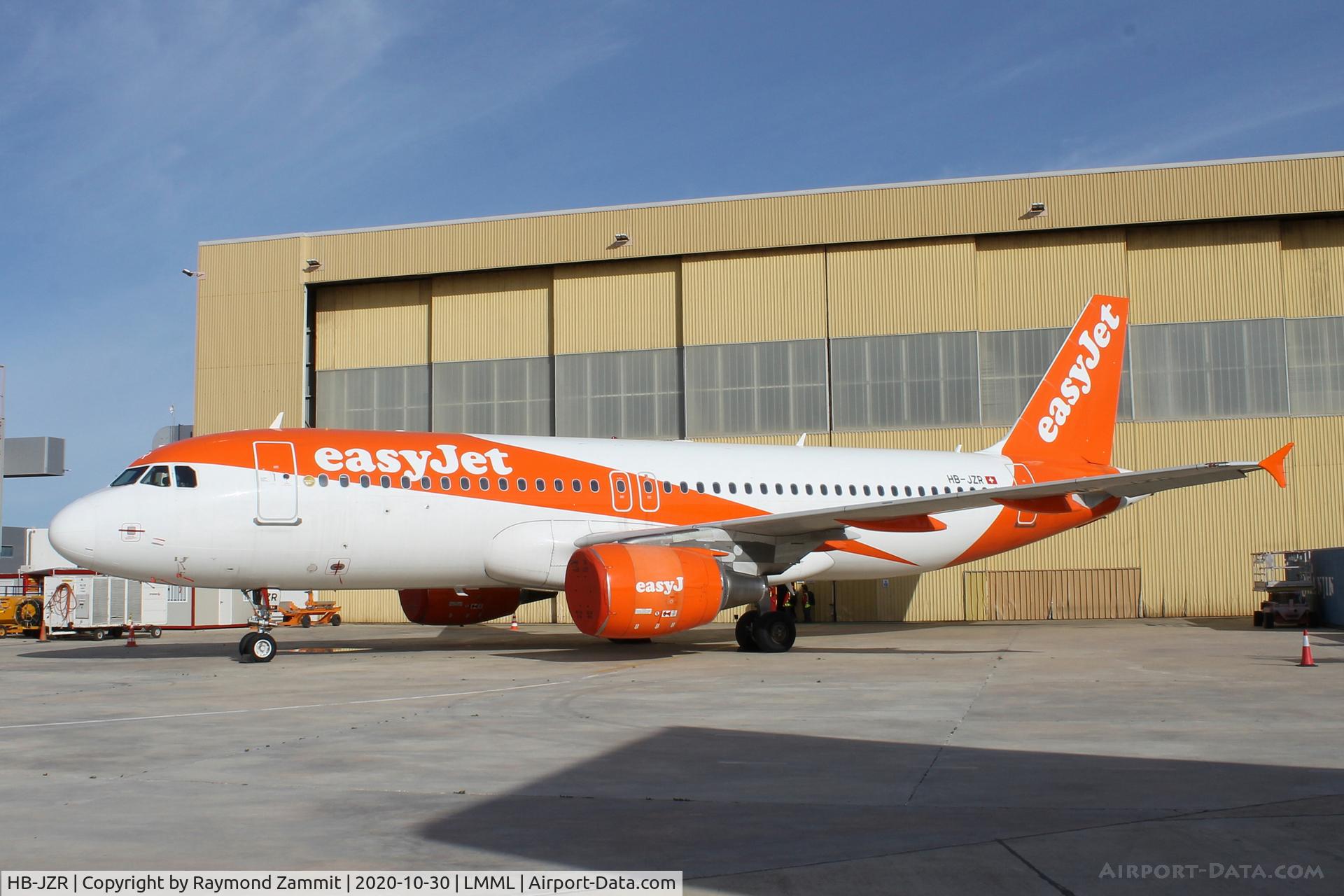 HB-JZR, 2009 Airbus A320-214 C/N 4034, A320 HB-JZR Easyjet