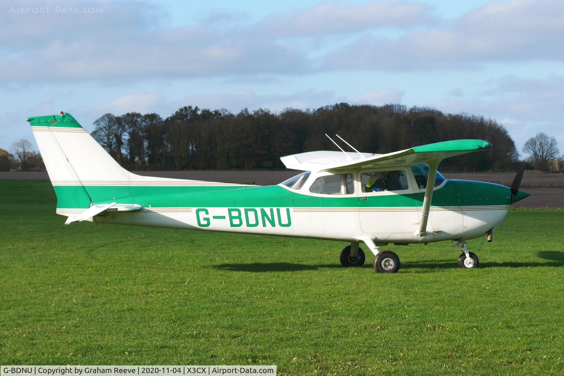 G-BDNU, 1976 Reims F172M Skyhawk Skyhawk C/N 1405, Parked at Northrepps.