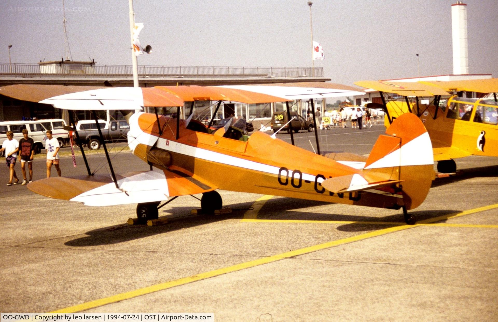 OO-GWD, Stampe-Vertongen SV-4B C/N 1160, Ostenndde Air Show 24.7.1994