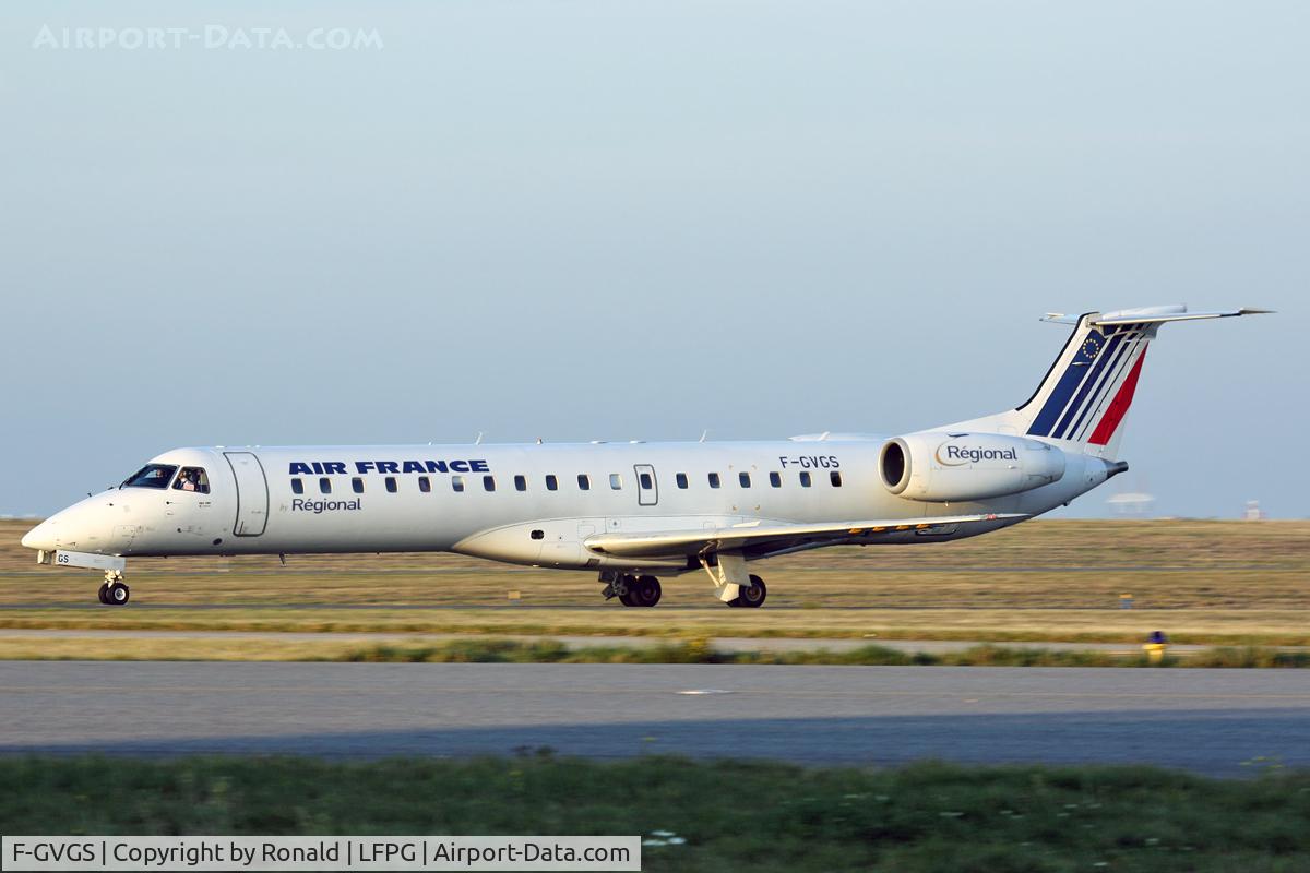 F-GVGS, 2001 Embraer ERJ-145LR (EMB-145LR) C/N 145385, at cdg