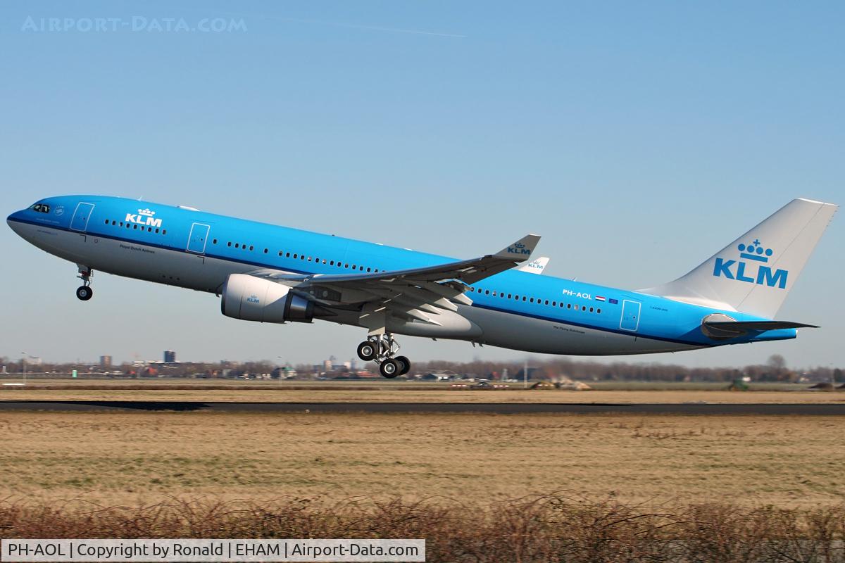 PH-AOL, 2008 Airbus A330-203 C/N 900, at spl