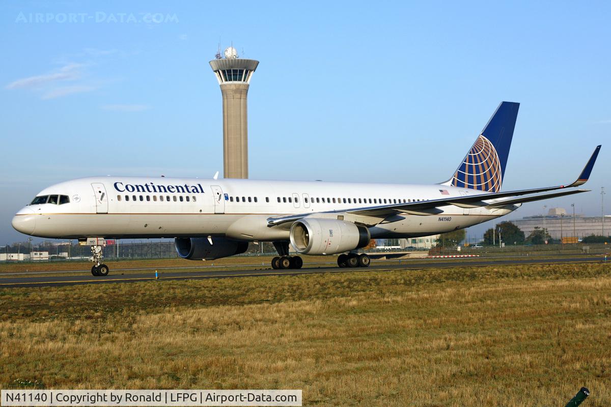 N41140, 2000 Boeing 757-224 C/N 30353, at cdg