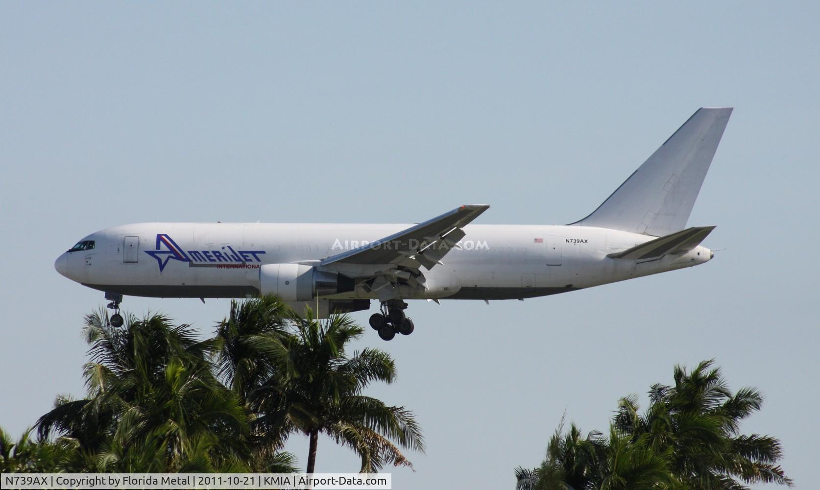 N739AX, 1982 Boeing 767-232 C/N 22216, MIA spotting 2011