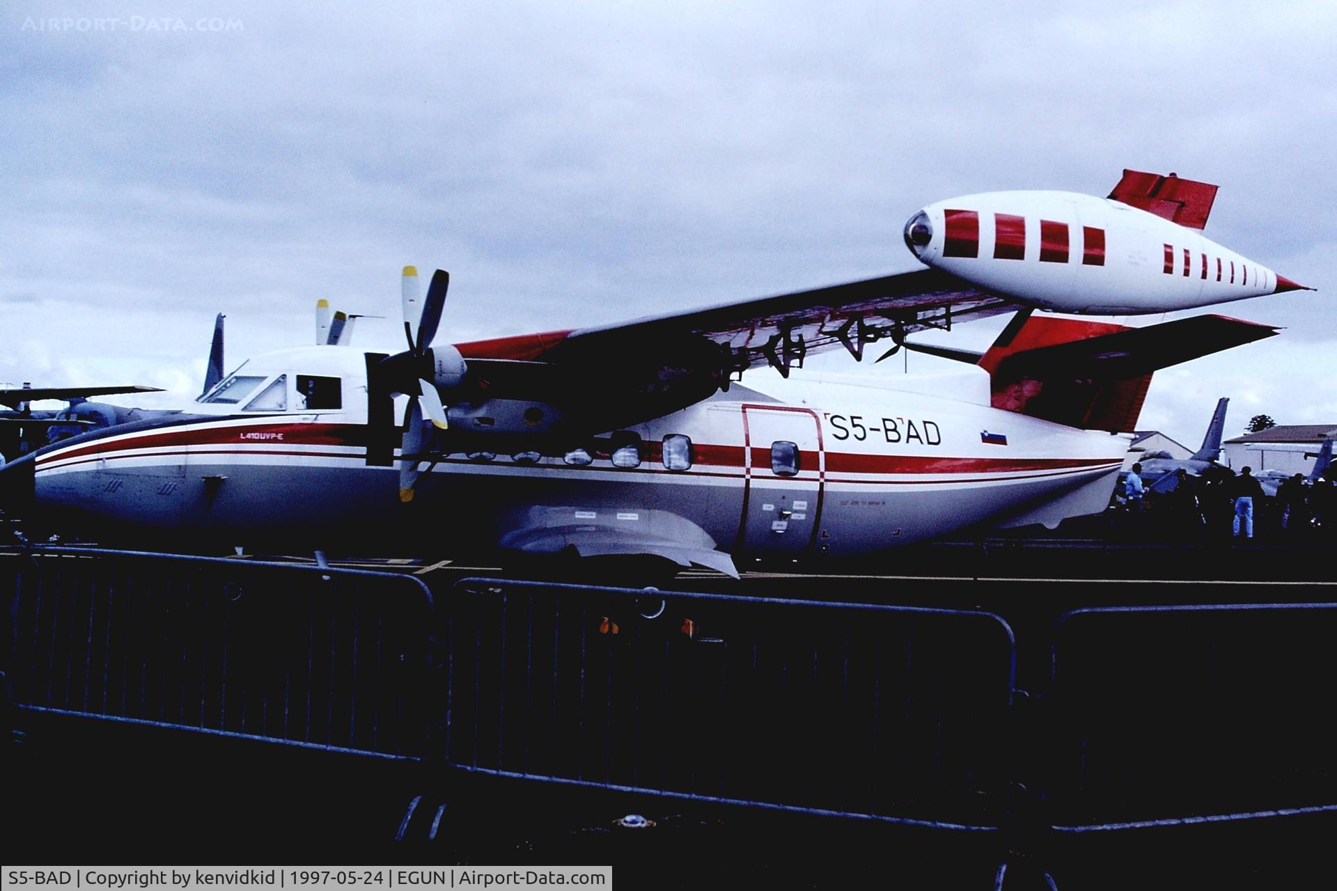 S5-BAD, 1991 Let L-410UVP-E Turbolet C/N 912606, At the 1997 Mildenhall Air Fete.