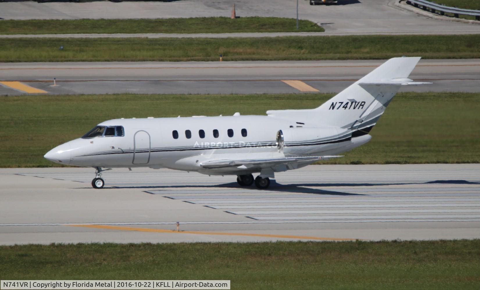 N741VR, 2005 Raytheon Hawker 800XP C/N 258741, FLL spotting 2016