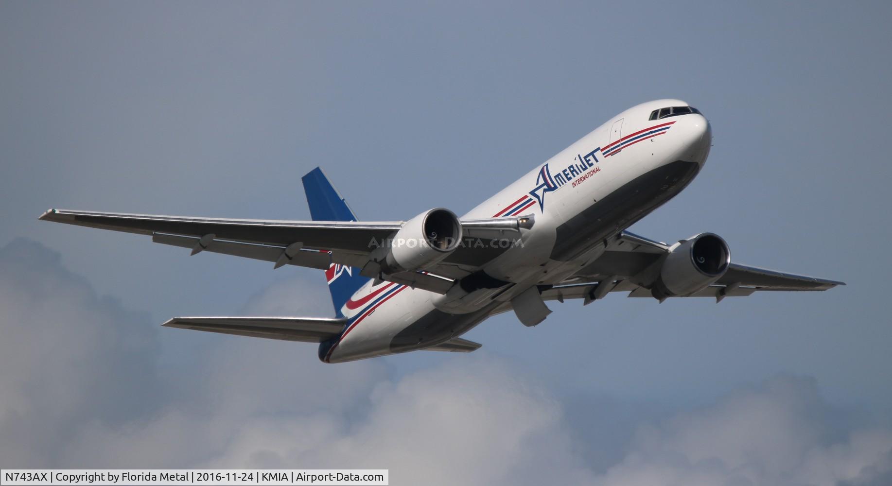 N743AX, 1982 Boeing 767-232 C/N 22218, MIA spotting 2016