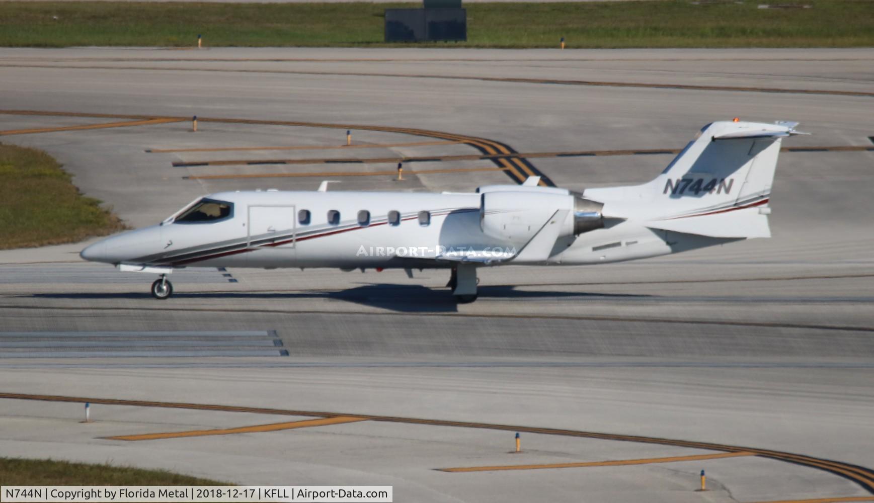 N744N, 1993 Learjet Inc 31A C/N 069, FLL spotting 2018