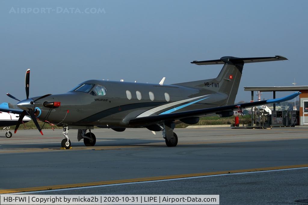 HB-FWI, 2017 Pilatus PC-12/47E C/N 1761, Parked