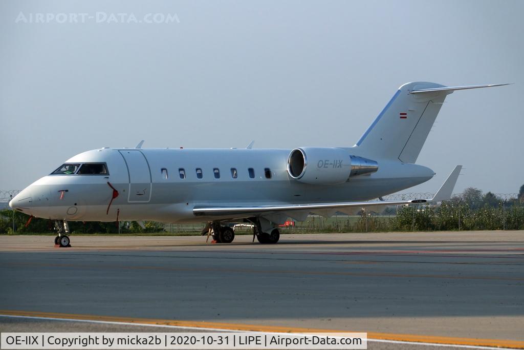 OE-IIX, 2010 Bombardier Challenger 605 (CL-600-2B16) C/N 5849, Parked