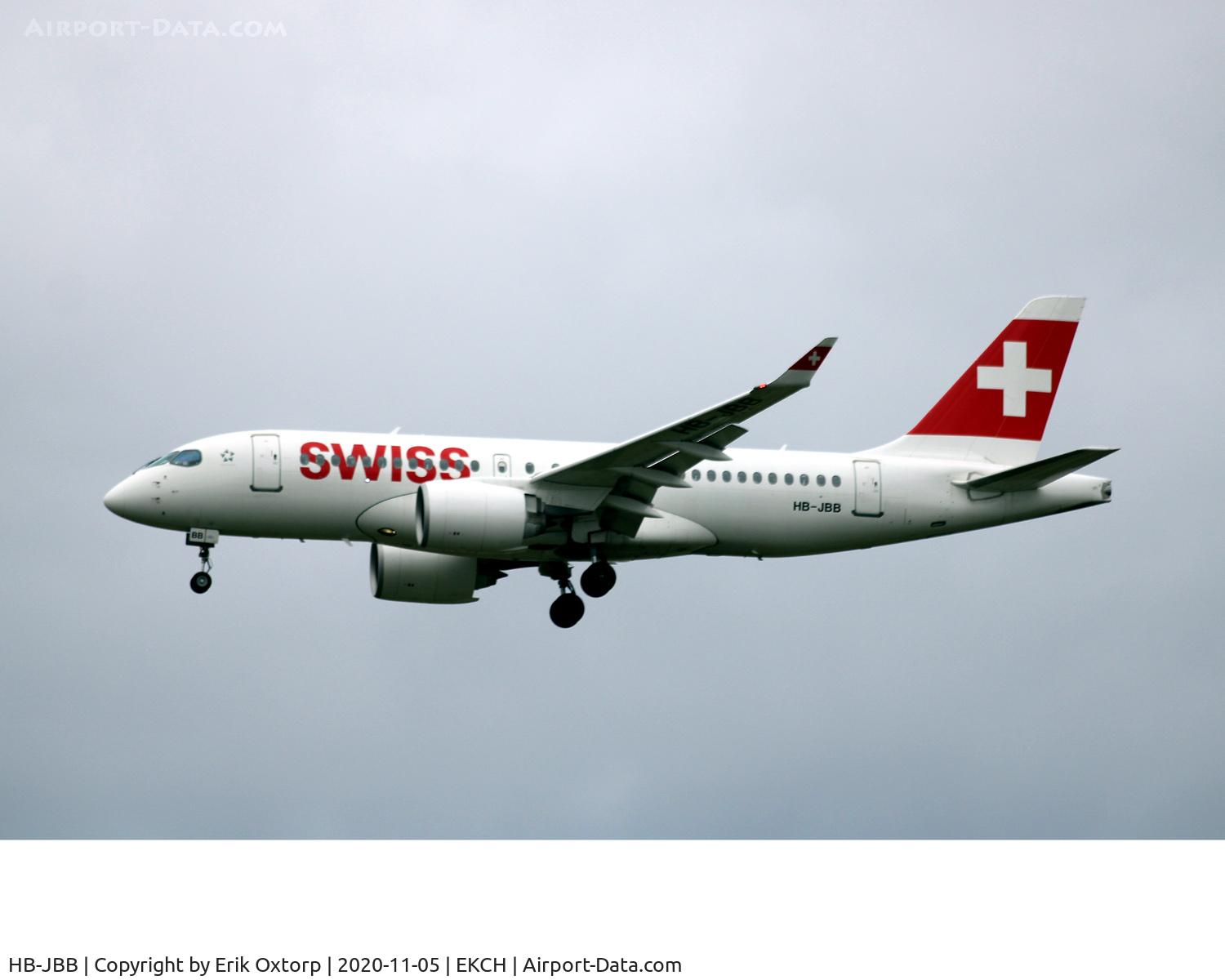HB-JBB, 2016 Bombardier CSeries CS100 (BD-500-1A10) C/N 50011, HB-JBB landing rw 22L