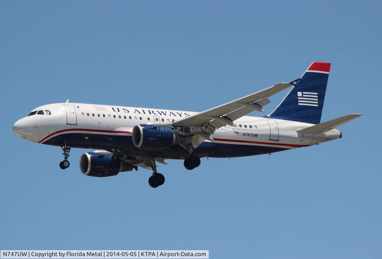 N747UW, 2000 Airbus A319-112 C/N 1301, TPA spotting 2014