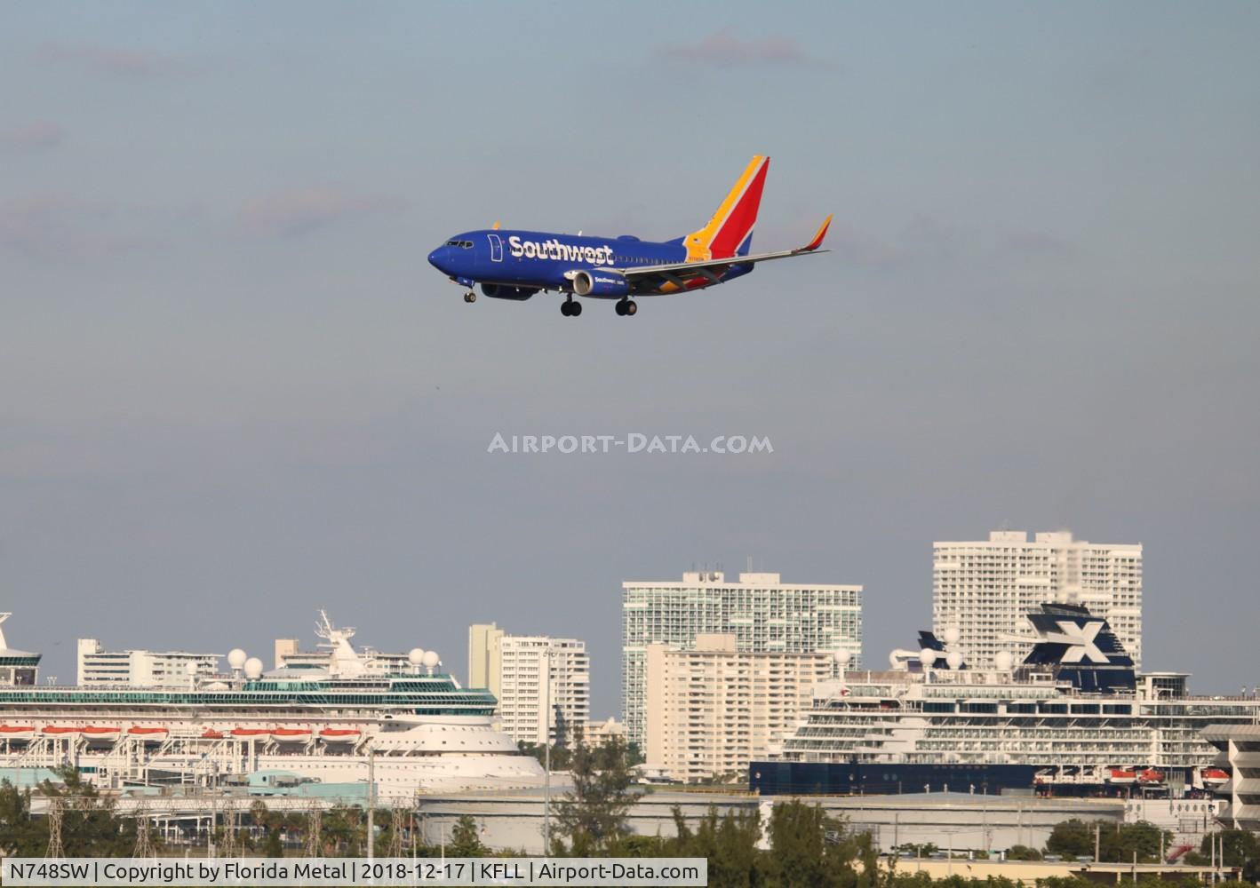 N748SW, 1999 Boeing 737-7H4 C/N 29800, FLL spotting 2018
